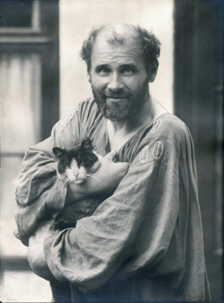 Gustav Klimt photographié par Moriz Nähr vers 1910