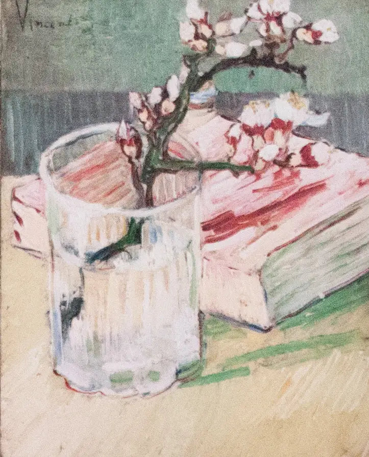 Gałąź kwitnącego migdałowca w szklance z książką - Vincent van Gogh