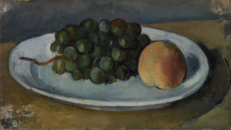 Kiść winogron i brzoskwinia na talerzu - Paul Cézanne