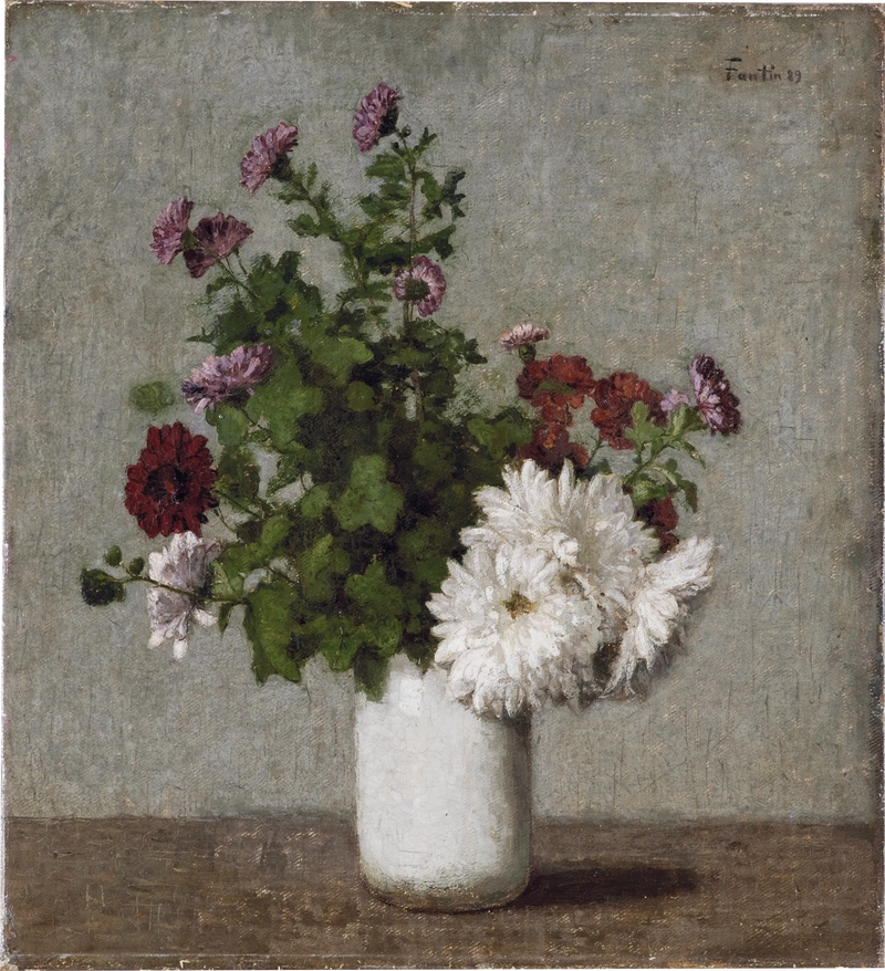 Martwa natura z kwiatami: jesienne chryzantemy w białej wazonie - Henri Fantin-Latour