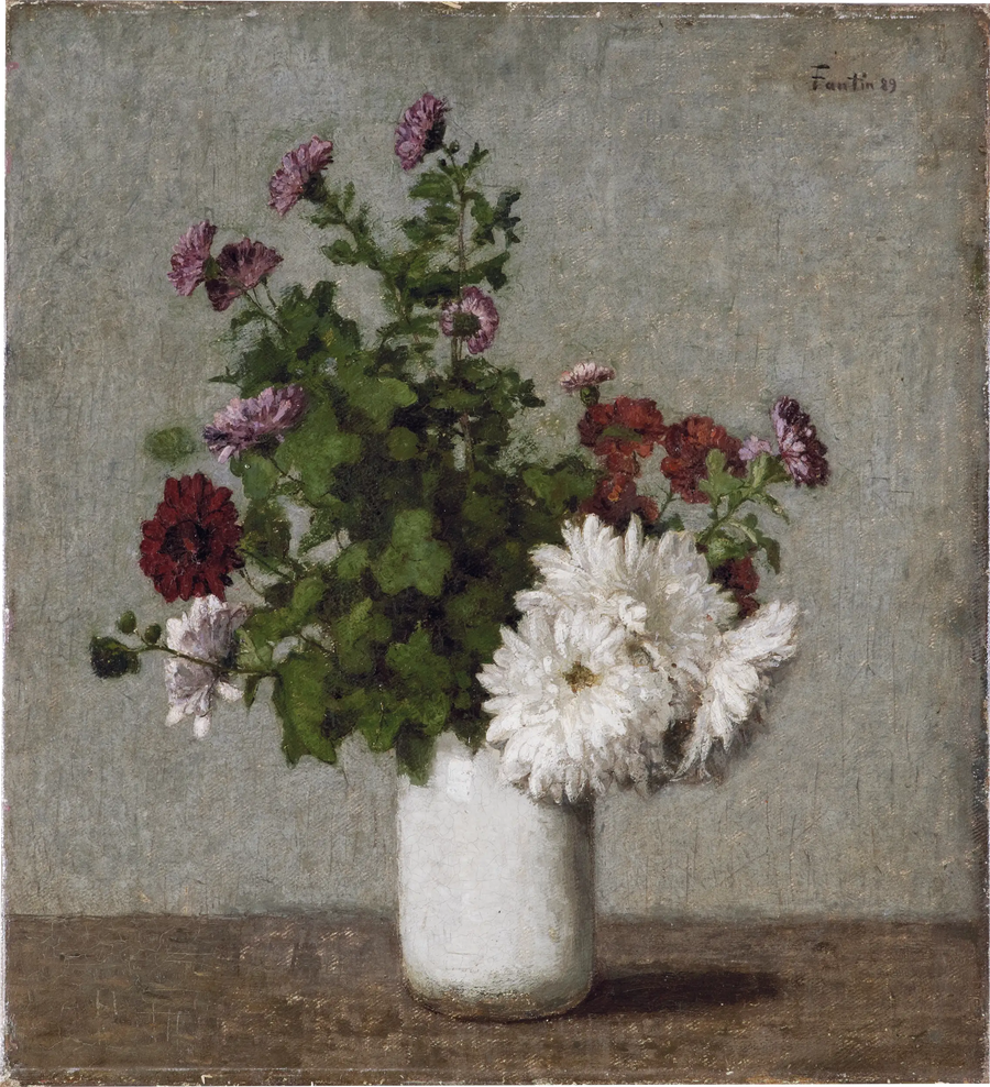Martwa natura z kwiatami: jesienne chryzantemy w białej wazonie - Henri Fantin-Latour