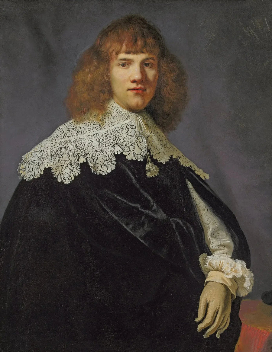 Portret dżentelmena, w półfigurze, ubrany w czarny aksamitny płaszcz oraz biały koronkowy kołnierz i mankiety - Rembrandt